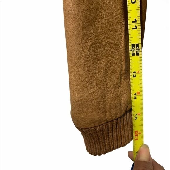 Kismet leather jacket  - Picture 13 of 13